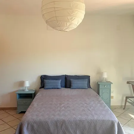 Appartement Garden 24 *